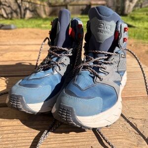 HOKA ONE ONE • BOOTS